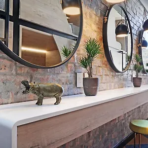 hippo-pod-hotel-hostel.hotels-capetown.com/